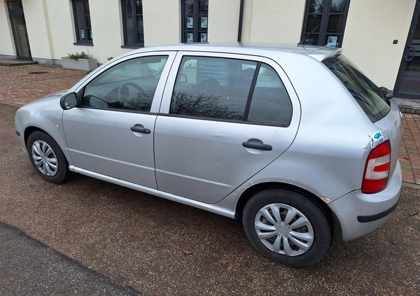 Skoda Fabia cena 3900 przebieg: 288000, rok produkcji 2006 z Dukla małe 704